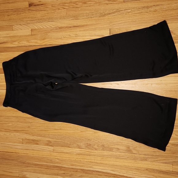 NWT Black Wide Leg Pant - Picture 2 of 4